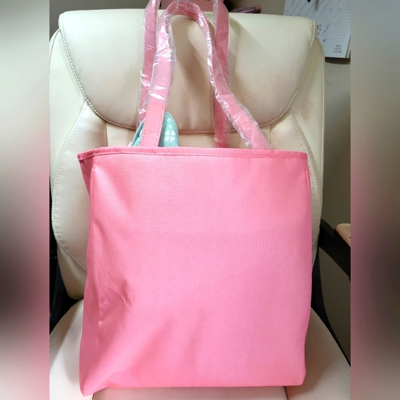 Clinique Drawbertson Light Pink Floral Tote Bag - Picture 3 of 7